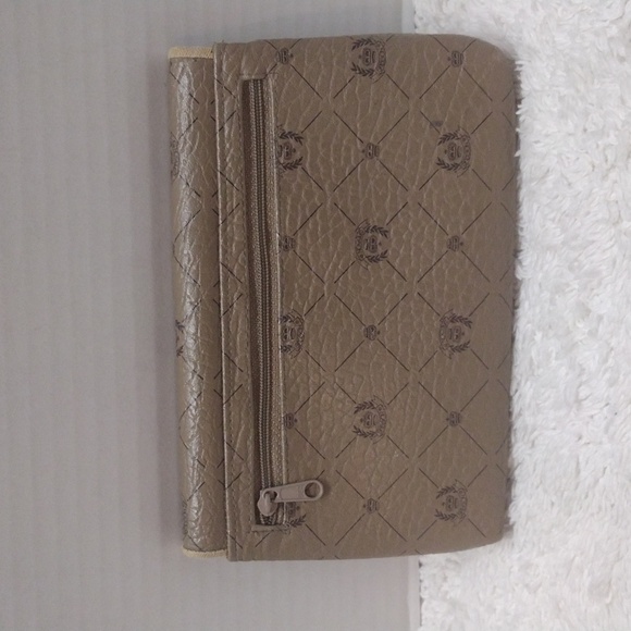 Sasson Beige Clutch Purse - Picture 2 of 11